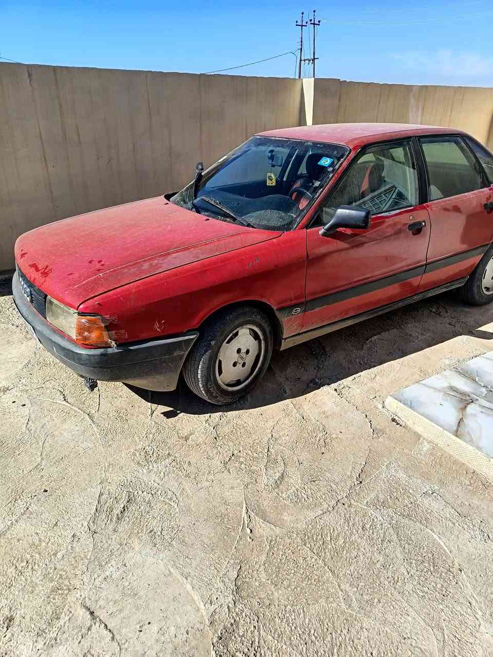 سياره أودي موديل ٨٩ رقم صلاح الدين صاحبها موصل جديد هزه جديده محرك كير طخم تواير وايرمنيات كلو جديد صاحبها شرعي كبون بانزين السعر ٢٦ورقه الاتصال مكلف بنشر رقم صاحبها ***********
