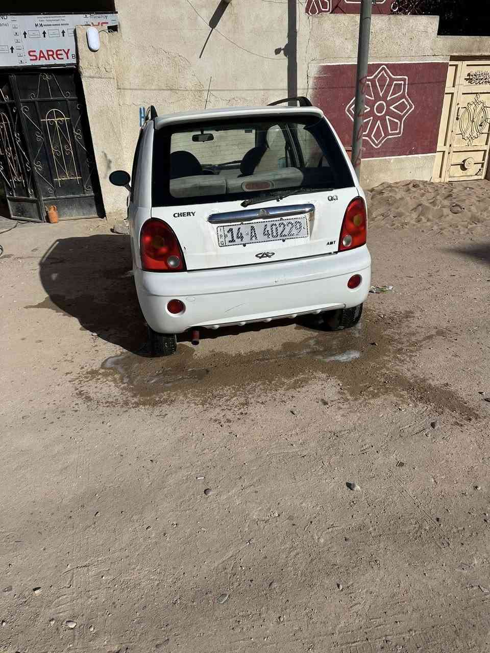 كيو كيو 2013 رقم انكليزي ل 2030 تنتهي سنويتها كير جديد ومحرك تمام والبدي ماشي وضعه تبريد يشتغل تايرات جدد كير اوتوماتيك
السعر 27 وبيها مجال 
***********
