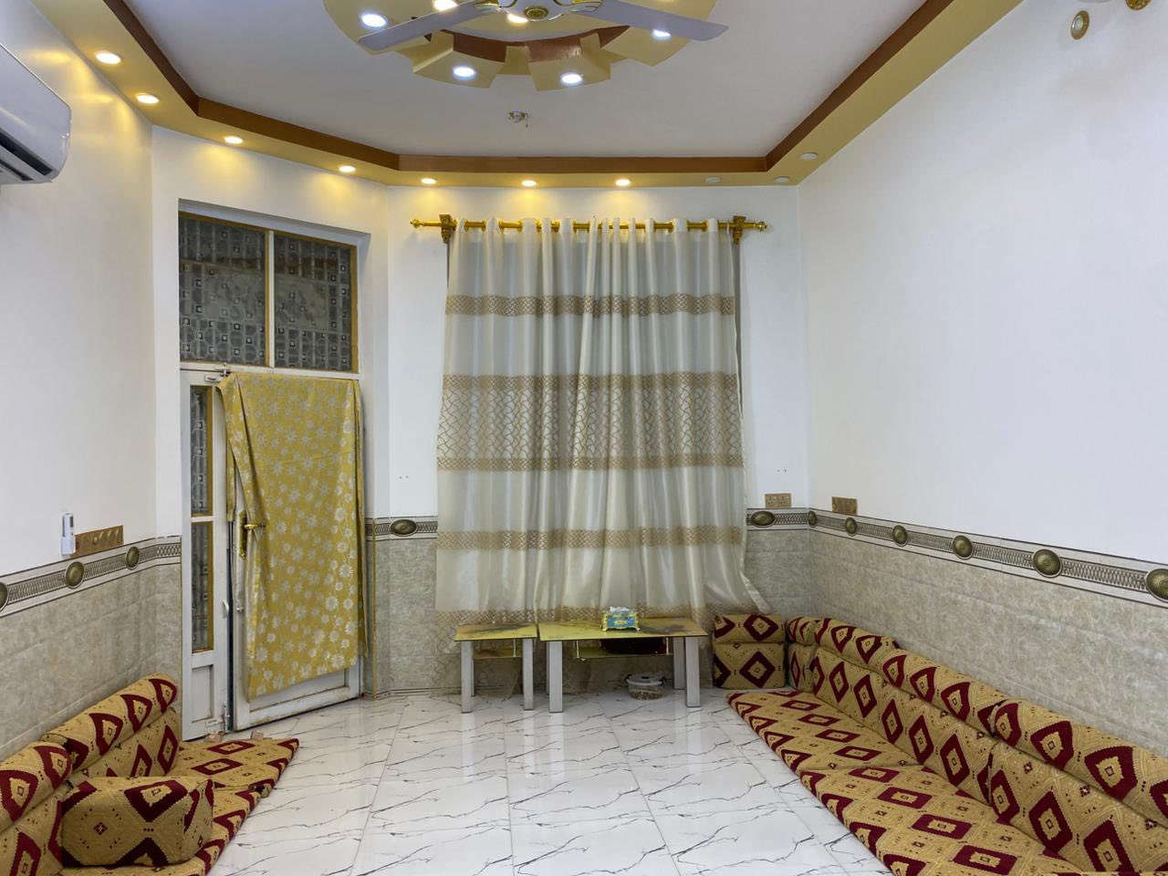 بيت للبيع 200م حي الصحة طابق واحد كونكريت بناء درجة أولى السعر 165 وبي مجال
للاستفسار ***********
