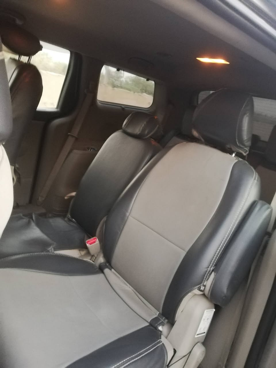 السلام عليكم
سيدونا كلين بدون ايرباك بيه جاملغ صبغ هنا بل عراق نطخت عندي وجاملغ خلفي عكس سايق مصبوغ اصل 2016مسجل 2020 ذي قار 
سنويه 27 
السعر 175 وبيه مجال
واسط النعمانية
***********
