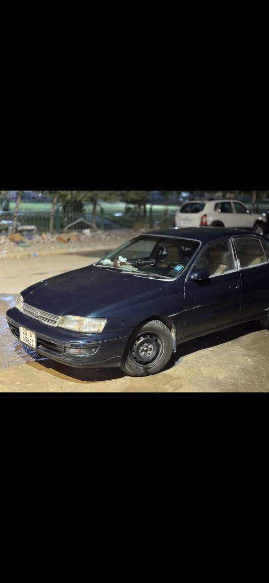 كرونا ١٩٩٢ رقم ديالى مشروع وطني جديد 
مكاني بغداد مدينة الصدر ***********
سيارة معمره 
مصبوغه جماليه خاليه من الحادث
ايمن محور ايسر
سياره خير من الله مال جنايه توديك و تجيبك للشغل 
السعر ٢٦ ورقه و بي مجال بسيط
