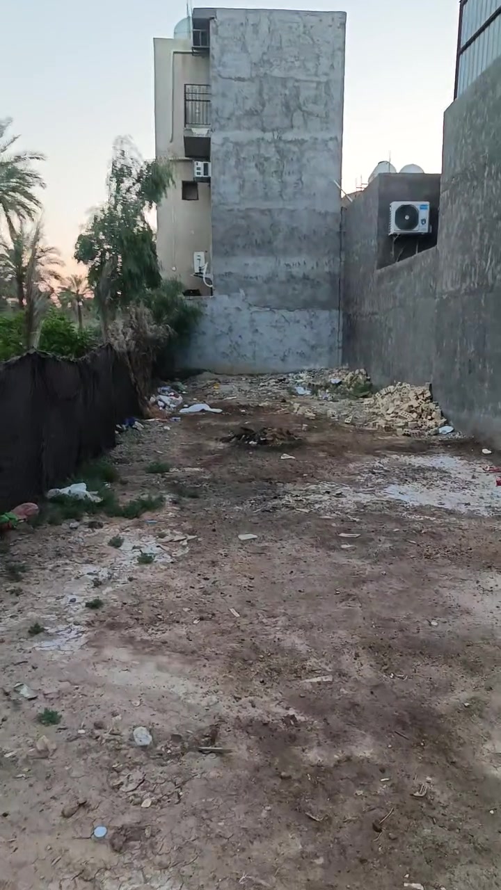 السلام عليكم قطعه البيع المساحه 100متر مقابيل جزيرة بغداد السياحه ايستفسار تصال ***********
