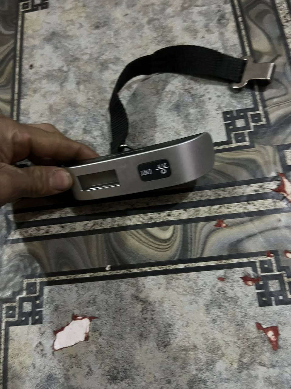 غراض امزون للبيع الشراي يجي خاص او يتصل على هذا الرقم وييه واتساب ***********
