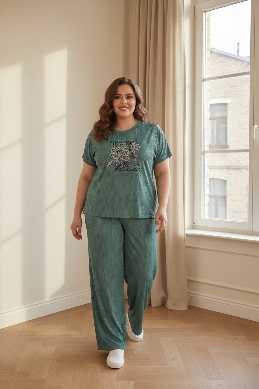 تراك كريشه ستراس خامه اصليه 🩷
نقش اصلي ثابت 
القياس استندر فري سايز وزن ٥٠ الى ١٠٠ 

السعر 8 ألاف فقط 🔥 
🔴 يوجد لدينا جمله ومفرد 

💬 للطلب والاستفسار يرجى مراسلتنا عبر واتساب 🩷 
🚚 يوجد توصيل إلى كافه انحاء العراق 6 آلاف فقط 🇮🇶


**إذا كنت صاحب هذا الإعلان وتريد حذفه لأي سبب، رجاءا أرسل رسالة إلى الدعم الفني**