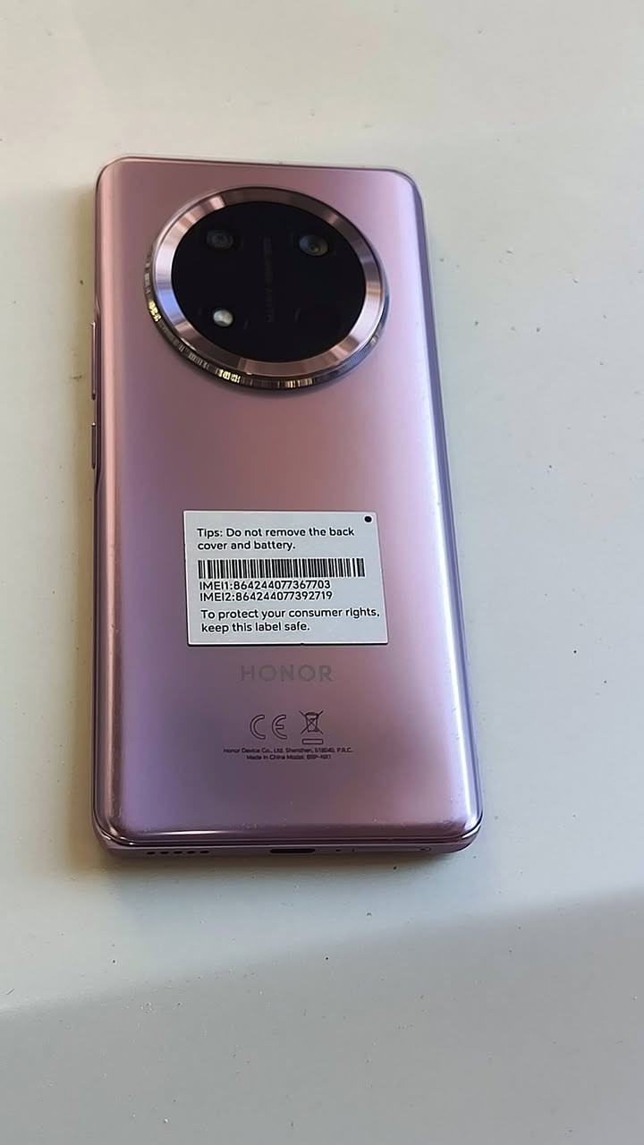 سلام عليكم هونر X9C. ذاكرة 256رام داخلي 12جهاز بعدا بلزكة الشركة يعني زيرو بدون ملحقات. اختصار للطريق سعر قفل قفل 275جهاز نظافة 100بل 100مكاني بغداد شراي هاذا رقمي ***********
