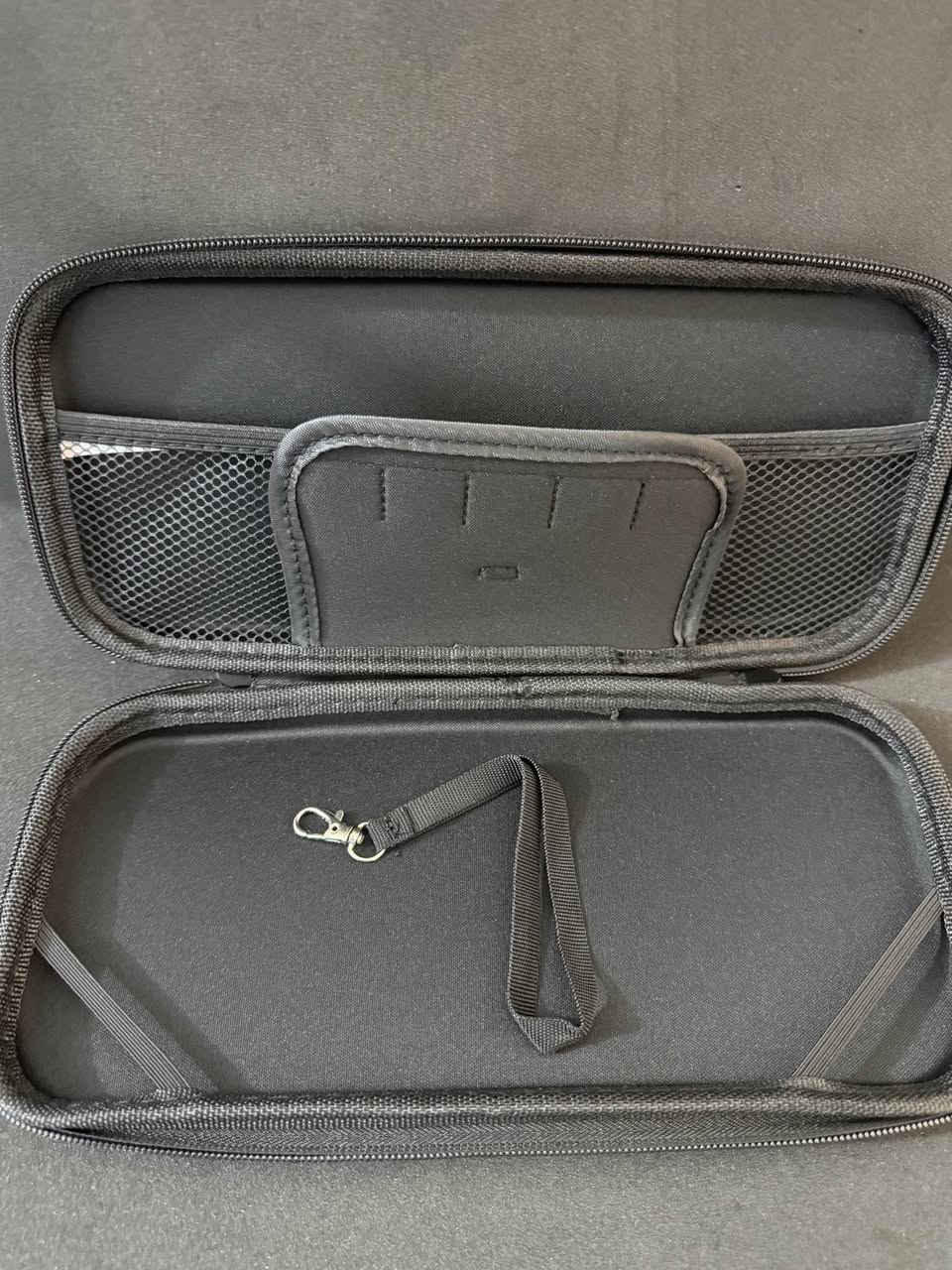 جنطة خاصة جهاز Nintendo Switch 2

جديدة لوك غير مستخدمة

السعر 15 الف مع التوصيل كل العراق 🚚

للحجز والاستفسار مراسلة الصفحة 

رابط واتساب مباشر الي يريد يراسلني 👇

https://wa.me/message/ANGQMMLUZKO4C1 بغداد, العراق


**إذا كنت صاحب هذا الإعلان وتريد حذفه لأي سبب، رجاءا أرسل رسالة إلى الدعم الفني**