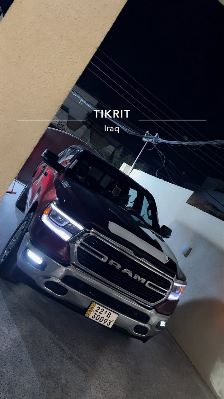 السلام عليكم 
DWG RAM 2023 
السياره حادثها كما موضح بل صوره 
بدون دواخل بدون ايرباكات 
فول مواصفات 1/1 

كشن كهرباء 
فورويل السياره 
عداد سرعه 
تحديد مسار 
حساسات 360 درجه 
تحكمات استيرن 
عداد دجتيل 
ماشيه 30 ميل 
شاشه كبيره 
كشن تدفئه 
استيرن تدفئه 
عليها منظومه غاز شادها على ايدي 
صفر جديده 
السعر ب 290 وبيها مجال للشراي 
لل استفسار ***********
رقم اربيل 
شرط التحويل
