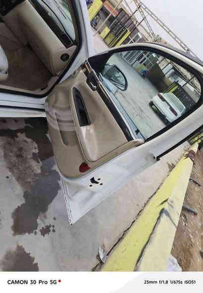 السلام عليكم 
امبالا 2011Lt  للبیع 
ضرر سرقه بنيد وجمالغ امامي 
وهنا بلعراق صار بيهه بارد شبر بلجاملغ الامامي  بدون دواخل 
كير مكينه كفاله
السياره معروضه 105 و بيهه مجال  
للاستفسار 
 ***********
