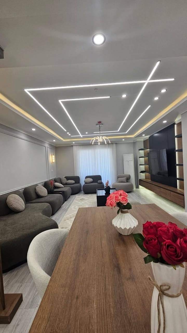 شقة مؤثث vip للایجار و للبیع
ثلاث غرف و صالة 
مجمع واو تاورز
اربیل ، شارع 100 متر ، مقابل جامعە جیهان 
سعر الایجار / $1000
للاستفسار اتصل على الرقم التالي 
‏‪***********‬‏
