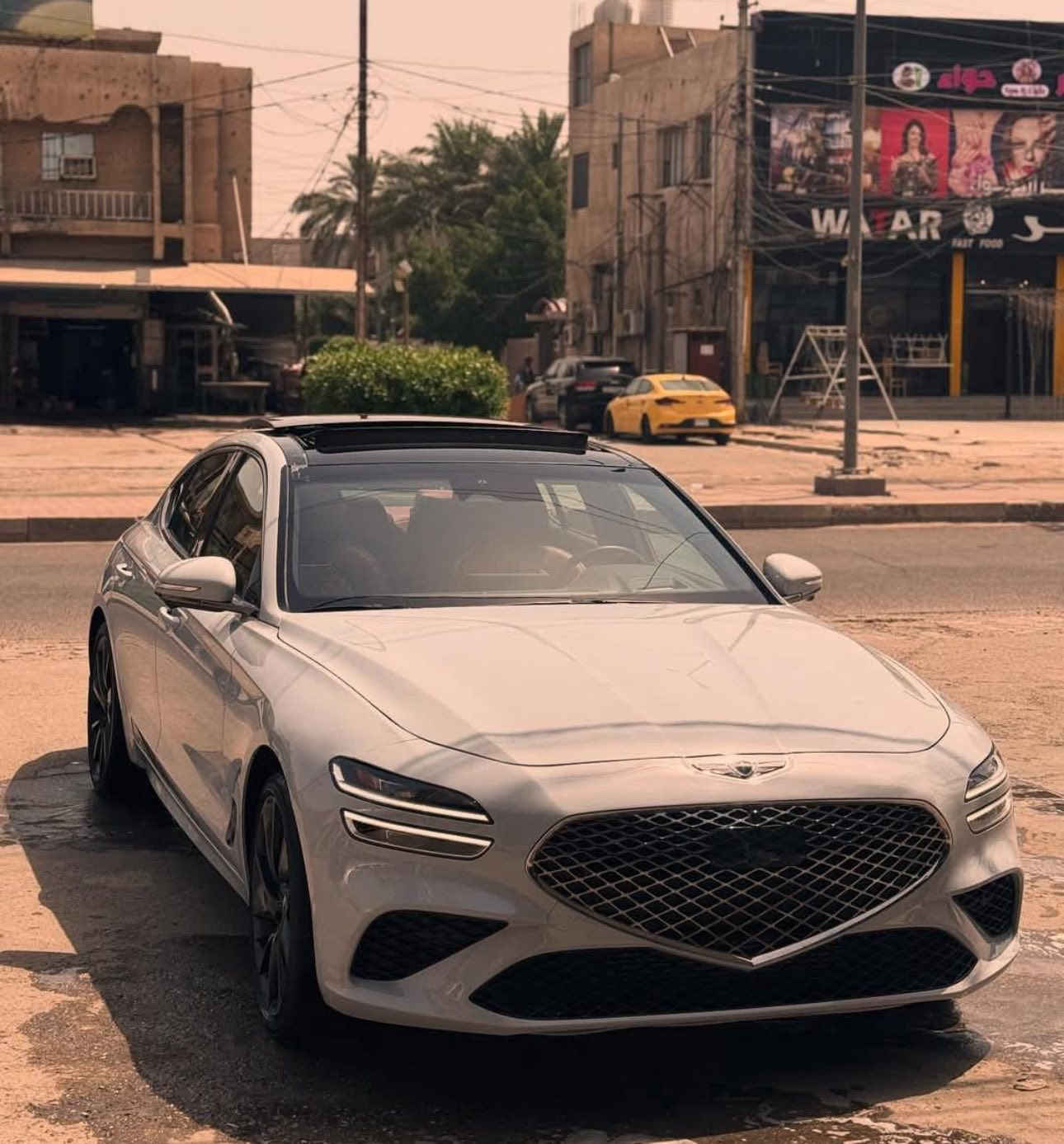 السلام عليكم 
جينيسيز موديل 2023 رقم بغداد حادثها كما موضح بالصور بدون ايرباك محرك 6 سلندر توين تيربو فئة برستيج اعلى فئة عارضها 280 وبيها مجال للاستفسار تواصل على

0772 570 3830‬
***********
