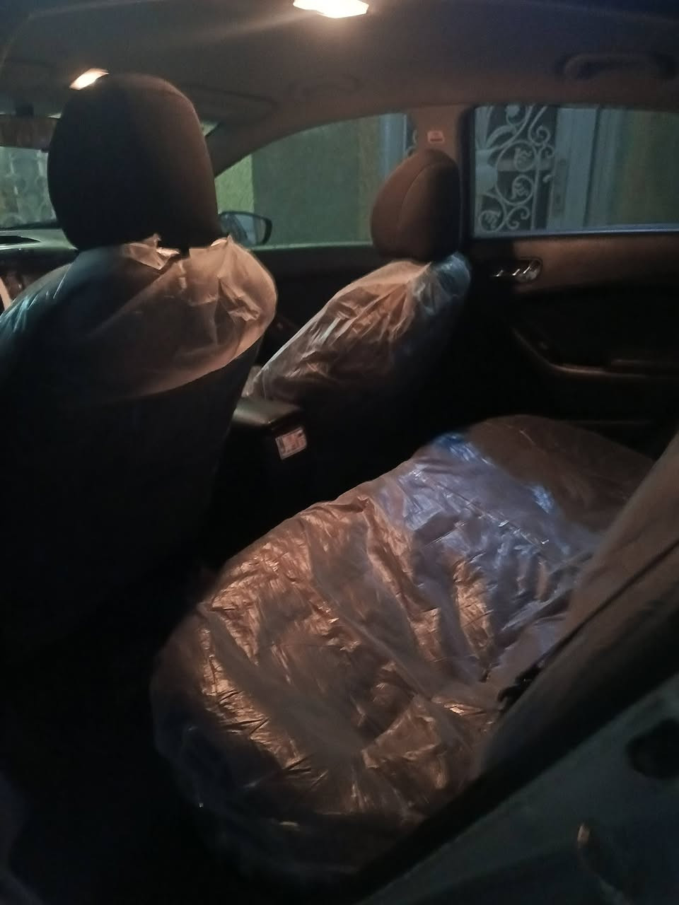 السلام عليكم فورتي 2016 رقم بغداد دولي باسمي سنويه لل27 
محرك 1800دوش كير 6نمر 
وأرد امريكي بدون حادث كلين داخله بيها بارد فقط هنأ بل عراق 
مواصفات شاشه كامره ويل كب مانع انزلاق تحكم أربع جهات حاكية كروز سرعه بلاجكتور السياره مدوشه أرضيه جلد تبريد تدفئه كله جديد 
ماشيه 140الف 
السعر 119وبيه مجال  
مكان بابل المسيب حي المعلمين 
للاستفسار 
***********
