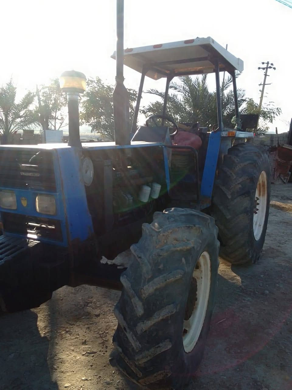 سلام عليكم مكينه البيع 110موديل 2003كتاب سعر25وبيها مجال العنوان ديالى ستفسار اكثر نتصل على رقم ***********
