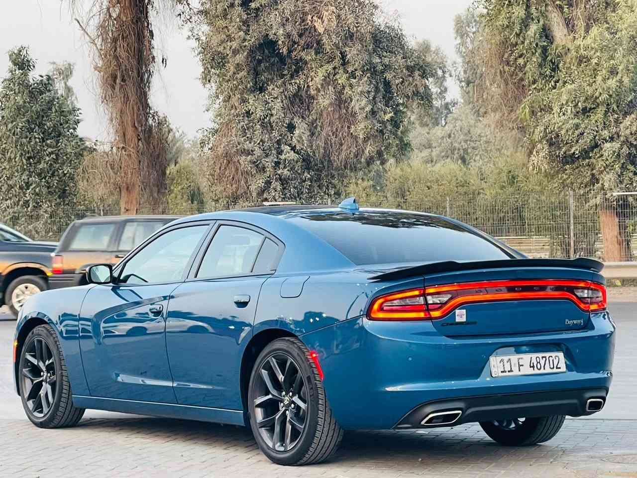 سلام عليكم 
دوج جارجر بلاك توب 
مديل 2023 
رقم بغداد دولي ب اسمي 
وارد امريكي حادثه : ربع دعاميه+
صور حادثه مرفقه ب المنشور
دخول جديد سيارة 
ماشيه ب امريكا 45 وحاليا 65 
كلين سيارة
شرط لايتات بلاديه 
كفاله عامه شرط سونار 
ماشيه 65 ميل
لون سيارة مميز
موصفات بلاك توب
شاشة كبيرة 
ابل كار بلي 
اندرويد اوتو 
اوامر صوتيه
كامرة خلفية دوارة
تحكمات مقود جهتين 
كشنات كهرباء
لد امامي نهاري + لايت زينون 
لد خلفي
حساسات خلفيه 
جنح خلفي
مكان سيارة: بغداد شارع عدن 
السعر :260$ وبيه مجال بسيط 
للاستفسار: ***********
