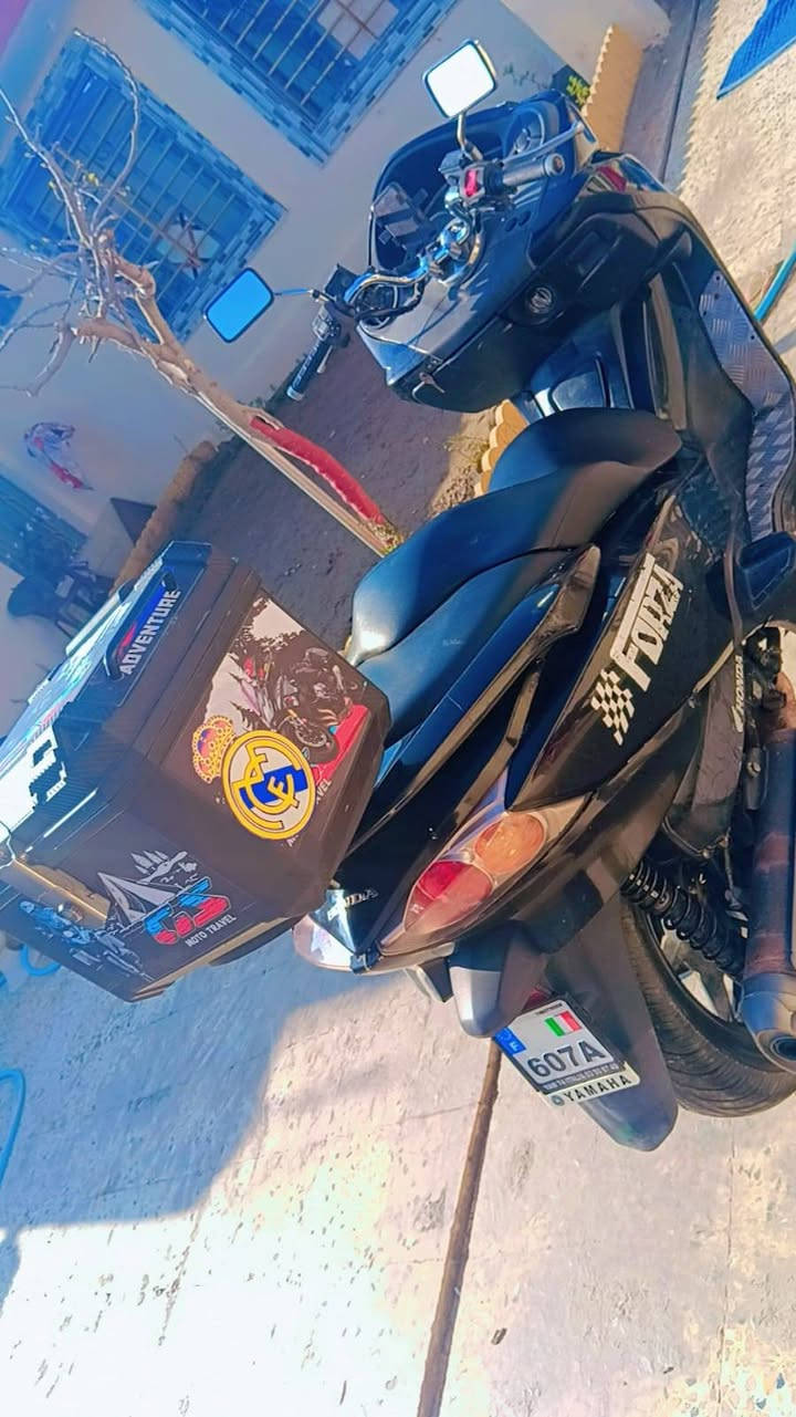 فورزه البيع 
محرك 250cc
لايت زنون 
نضافه كفرات 70 بل 100
دراجة كله شغاله عدا كيج البنزين
المحرك شرط مفتوح 
السعر  مليون وبي مجال 
*********** لاتصال او وتساب
