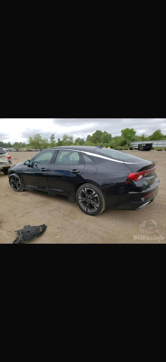 سلام عليكم
K5 GT Lien
موديل 2022
فول مواصفات 
مواصفات الجيتي لاين المعروفة 
ماشية 68mi
حادث امريكة بل منشور وبل عراق صاربيهة بارد بل باب العكس السايق الورة 
سيارة حلوة ونضيفة ومناقصهة ايشي 
السيارة رقم اربيل 
عنواني بغداد 
للتواصل : ***********
