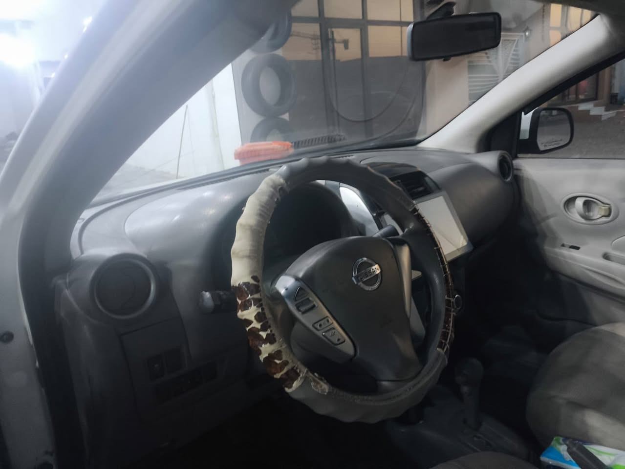 نيسان صني 2019 للبيع
بيها قطع صبغ وتبديل ابيع احزام سيارة جاهزة تبريدها ثلج 
مكينة كير شرط 
عليها ٤ ورقات غرامة ع مشتري يدفعهن 
راعيها بالنجف 
بيع فقط بدون مراوس 
السعر ( ٧٣)قفل الشراي  
اتصل ***********
