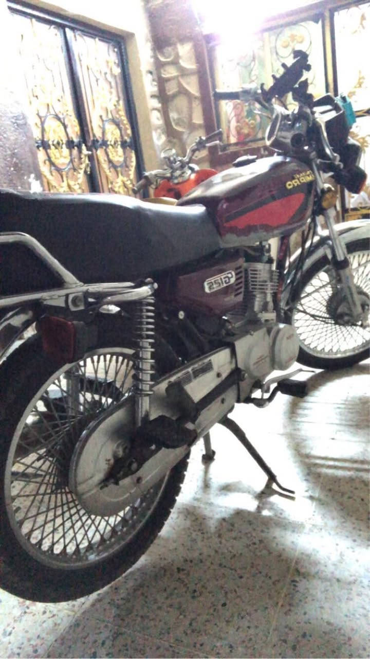 دراجه يراني نامي موديل 21كله بلادي محرك مامفتوح لا بخر لو صرف ماطور جديد غراض مالته بلادي السعر مالته 375بي شوي مجال هاذه رقمي***********
