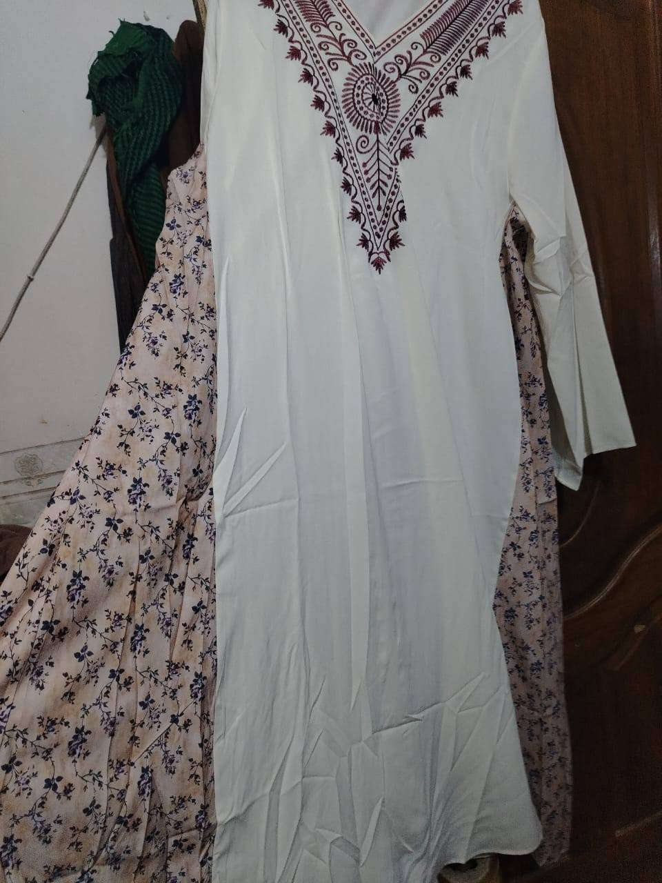 عندي دراعه اخذته ٣٥ عرض من مول الحارثيه والله عبالي تتخصر متخصرت تريده تأخذه ب ١٥ الف


**إذا كنت صاحب هذا الإعلان وتريد حذفه لأي سبب، رجاءا أرسل رسالة إلى الدعم الفني**