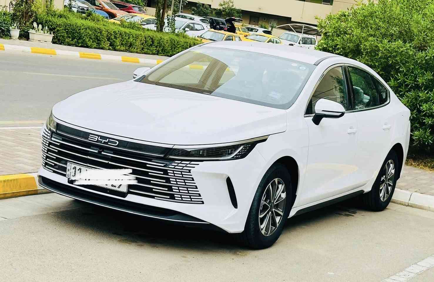 دستورير ٢٥ مكفوله من كلشي ….مكانها بسمايه …***********
السعر ١٢٠ ورقه ……ماشيه ٢٠٠٠
معروفه مواصفاتها الدستروي….
