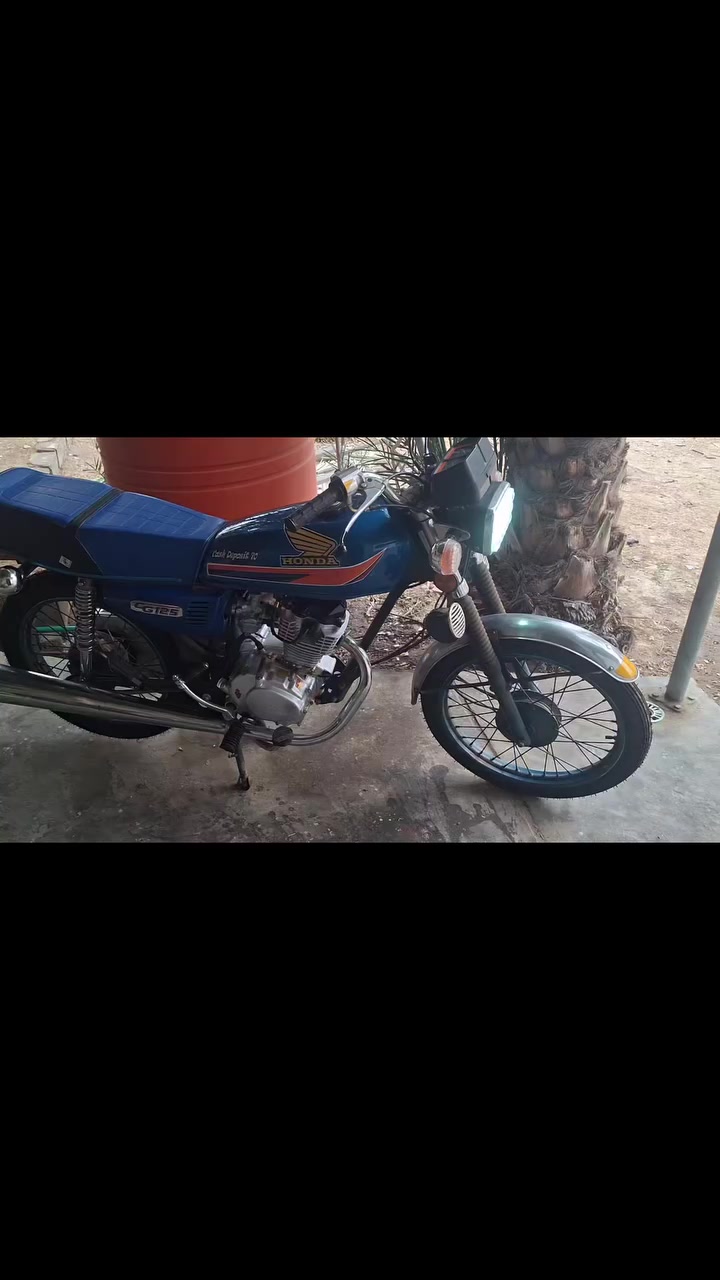 اخوان دراجه تعمير ادوات ضابطه ضبط العكال 
على يدي شرط حته الجديده من تجي من يران مايضبطوها هج شاصي برفاز القوي محرك جديد نامه سي جي توه شاده وعلي ابن ابي طالب دراجتي الخاصه صار سنه من كمت اعمر بيها شوي شوي ماشي عشر دقايق للتجربه... تحياتي اخوكم الروسي للعلم لوما الحاجه مابيعها قسمآ بالله.. مكاني ابوالخصيب


**إذا كنت صاحب هذا الإعلان وتريد حذفه لأي سبب، رجاءا أرسل رسالة إلى الدعم الفني**