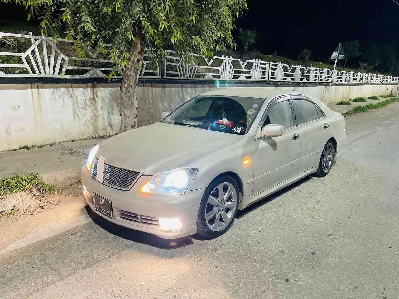 سەرەتا بەناویخوا
شاهینە مۆدیل 2005 بڕاوە 
گێڕومەکینە گەورەی 182
ساج سور سێ دوگمە تایەو ویلیدینگە تازە بۆی بەسراوە
بێمەسروف جامیتازە هەڵگیراوە بەس خازی تەبریتی نوقسانە 
سەقف شوشەی سەقفو حیزامی بەشەرت 
کەڤەر گۆڕاوی بەشەرت 
ڕەقەم شەنسی بەشەرت بێداعمو لێدراوی 
ماڵی مەدەنی بەشەرت 
شوێن سەیسایەق 
قیستو قەرزم نیە 
نرخ53گەڵا


**إذا كنت صاحب هذا الإعلان وتريد حذفه لأي سبب، رجاءا أرسل رسالة إلى الدعم الفني**