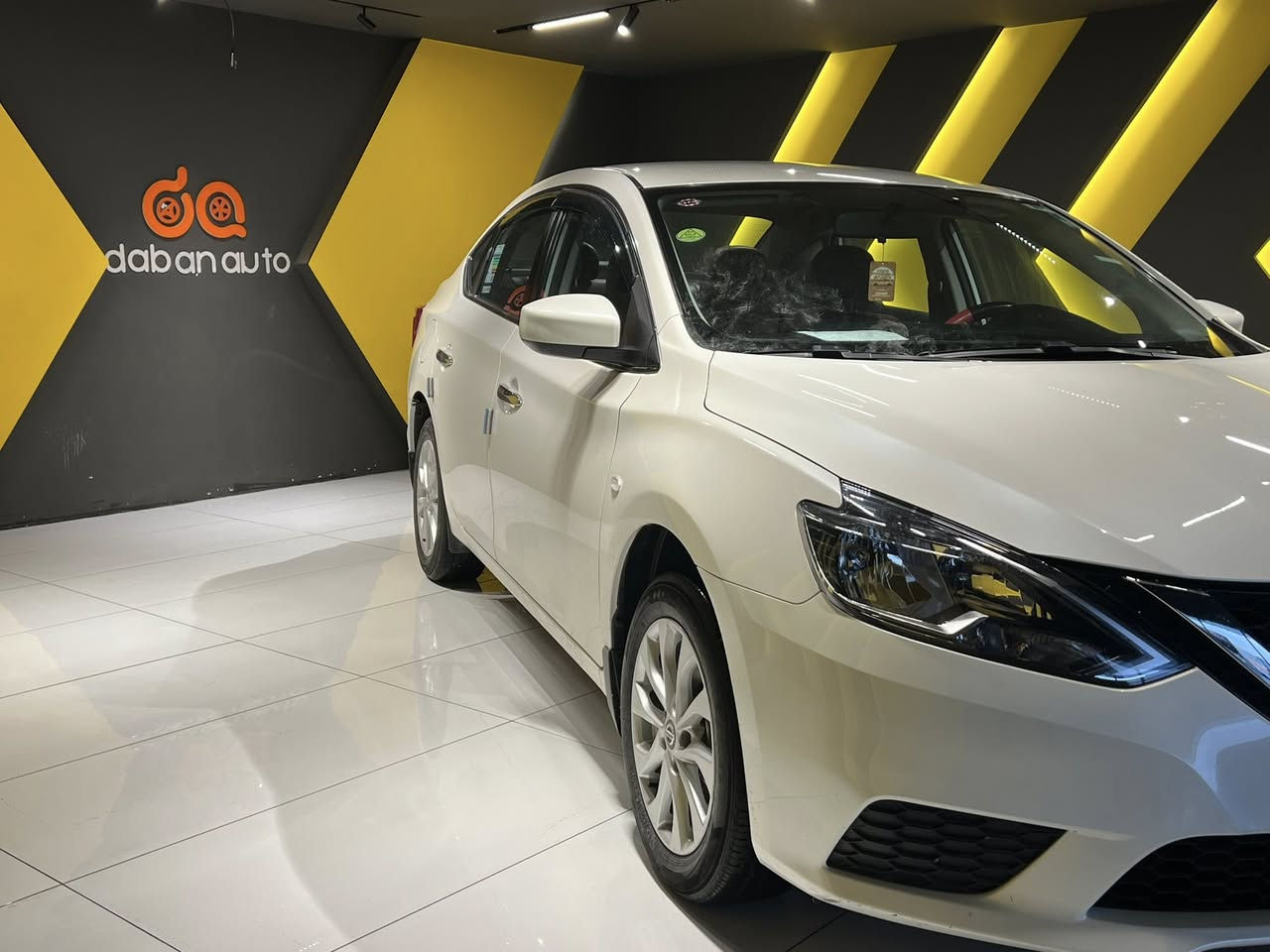 السلام وعليكم للبيع سيلڤي تجميع صين 
موديل 2024مواصفات ستندر
داخل احمر 
مكفوله  كفاله عامه
ماشيه
29
السياره بأسمي شرط تحويل ووكاله
مكانها السليمانية للاستفسار فقط اتصال ☎️ 
***********
