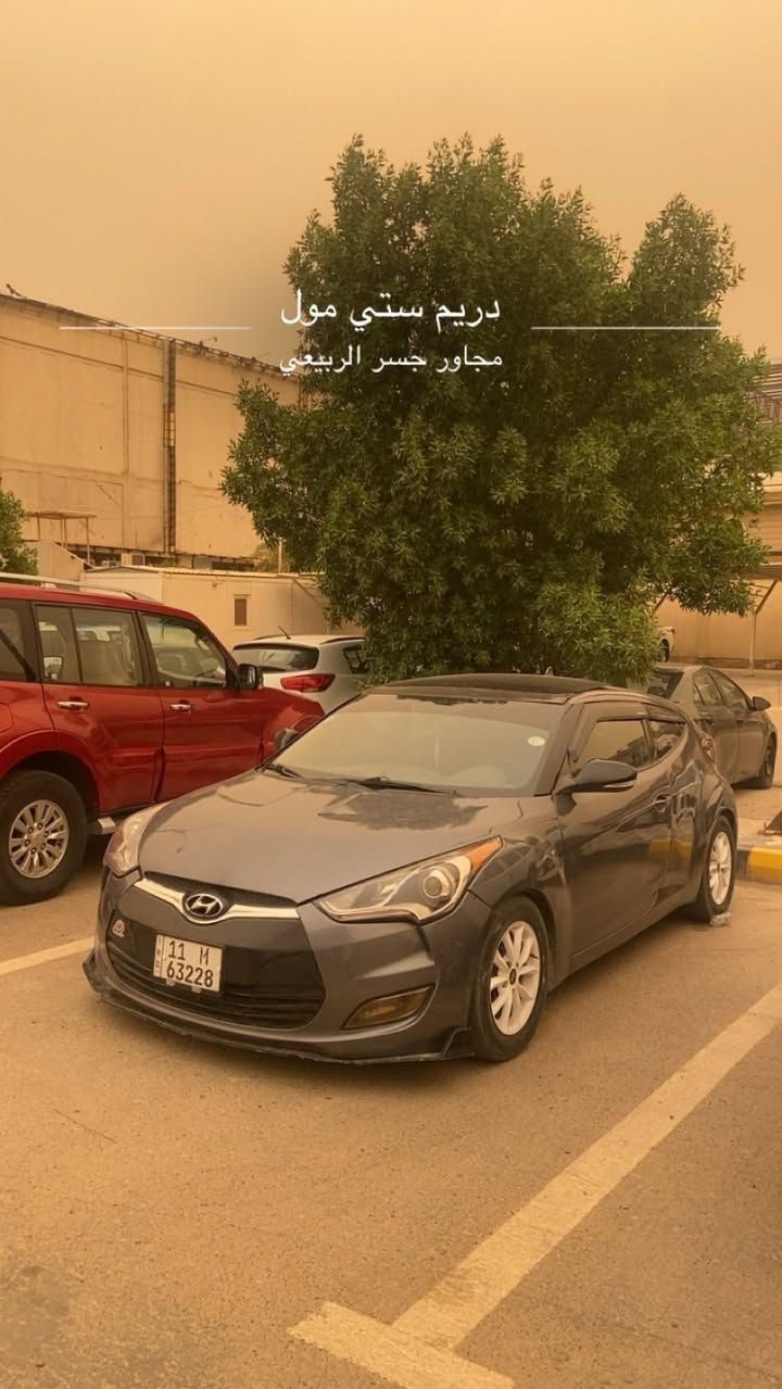 سلام عليكم 
هونداي فولستر ٢٠١٣ للبيع بأسمي وهزة ولوحات جدد
حادثها جاملغ وبنيد ومصبوغة حزام جمالية اثر جراد
وطخات معدلة مو ضربات طخات
مواصفاتها فول 
فتحة بنوراما شغالة 
بصمة ابواب
بصمة تشغيل 
زارع الها عدسات 
بك لايت LED
شاشة وكامرة خلفية وحساسات
تحكمات ستيرن فول 
نظام ايكو 
محركها 1.6 gdi لاتبخير لاتنقيص
عليها ادامة من طول لطول 
صدرها ١٠٠/٥٠
عليها اكزوز رياضي من طول لطول 
سيارة كاعدة ومرتبة 
عنواني الدورة شارع ابو طيارة
سيارة رايدها ب ٦٨ وبيها مجال للشراي
*********** ♥️.
