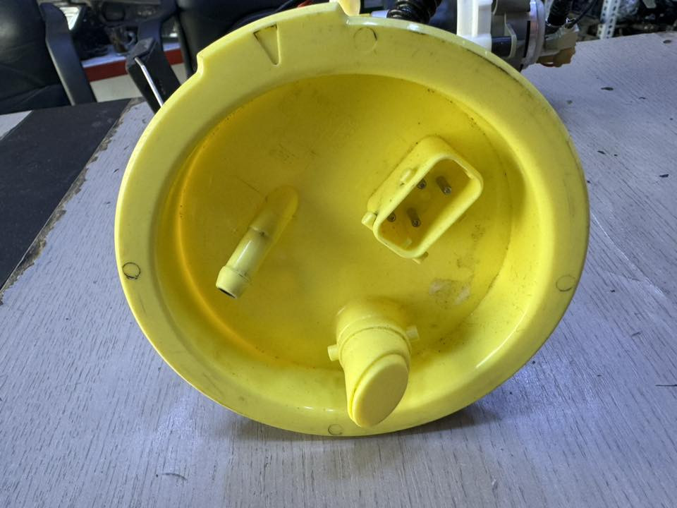 فيت بم صقر جديد مشام الهوة
شرط الشغل كامل
سعره 125 الف


**إذا كنت صاحب هذا الإعلان وتريد حذفه لأي سبب، رجاءا أرسل رسالة إلى الدعم الفني**