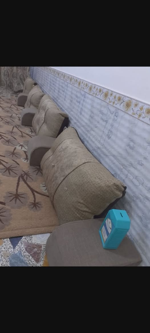 السلام عليكم  بسبب الوعود الكاذبة غراض للبيع للإستفسار  رمش والبخدمة ***********
