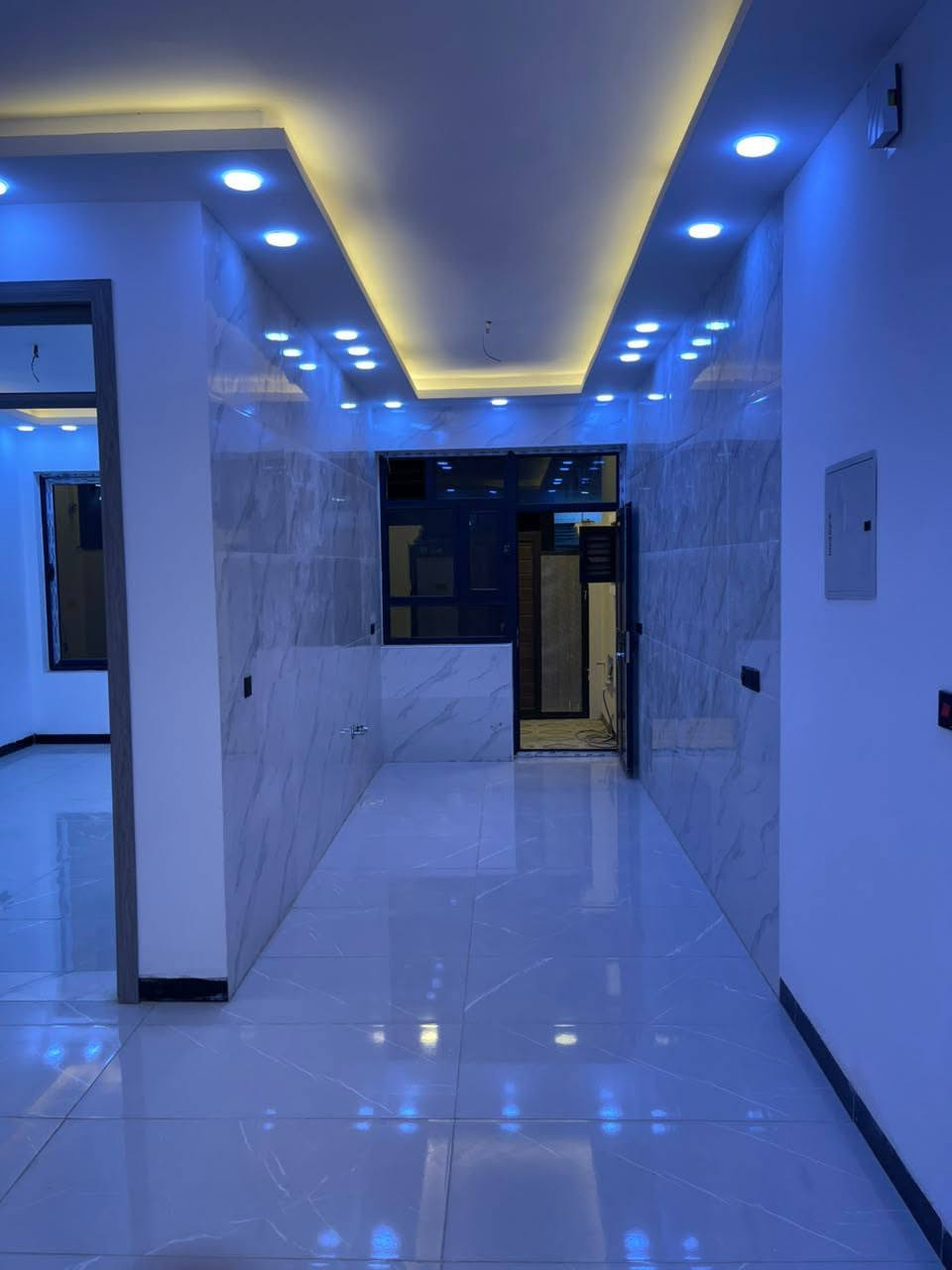 ☎️دار البيع مساحة 100متر /طابقين/العنوان بغداد الدورة البعيثة/البيت جاهز للسكن/يحتوي على 4غرف نوم +ستقبال+مطبخ+صالة+2حمام/☎️***********
