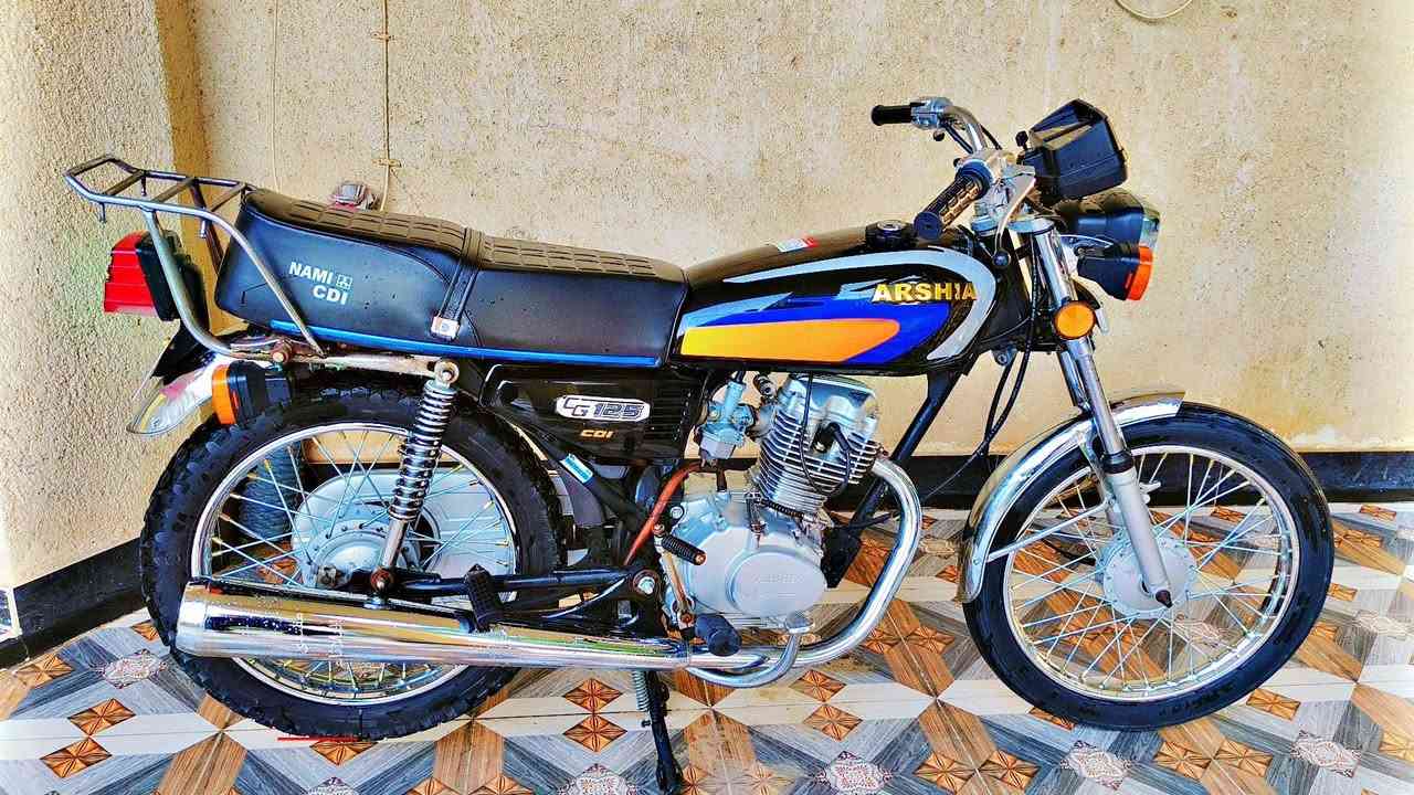 للبيع امتياز مديل 20 معمر 25 أوراق اصولي السعر ٦٥٠ وهذا رقمي ***********
