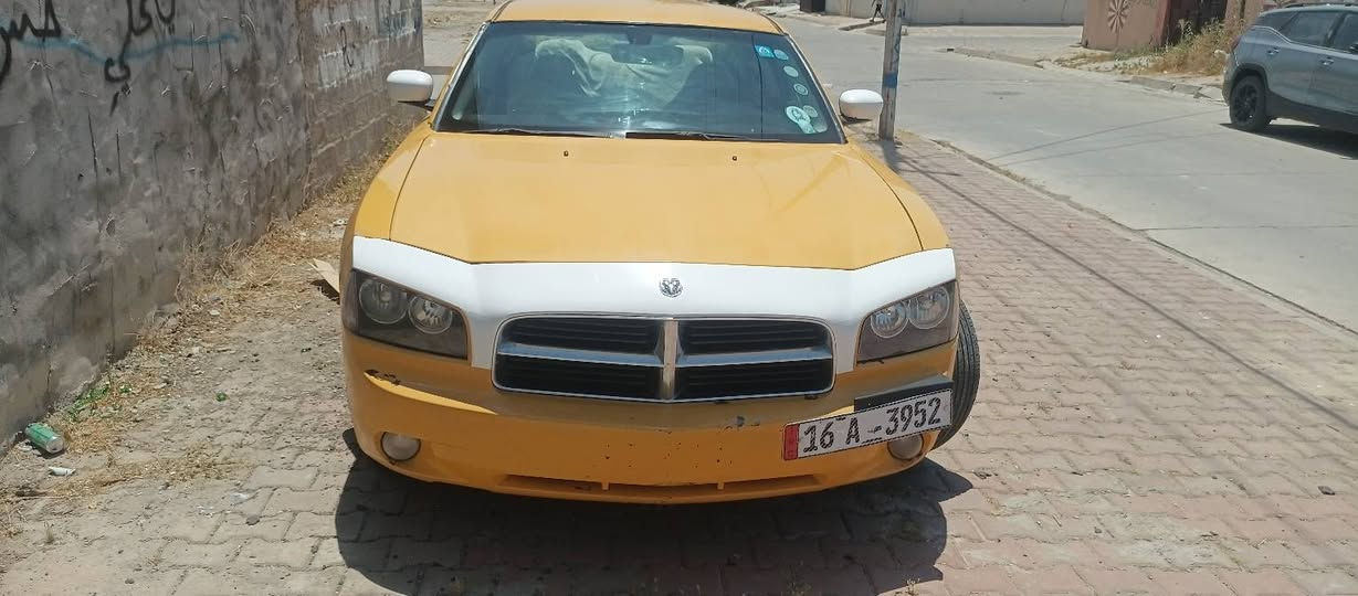 جارجر موديل ٢٠١٠ جاهزة من كل النواحي هيئه غرامات مصفره  محرك كير اطارات بطاريه تبريد حداداة خلفيه وامامي كله شرط سيارة احله من الصور خط بغداد ناصريه مكاني كركوك استفسار خاص او اتصال *********** كركوك, العراق
