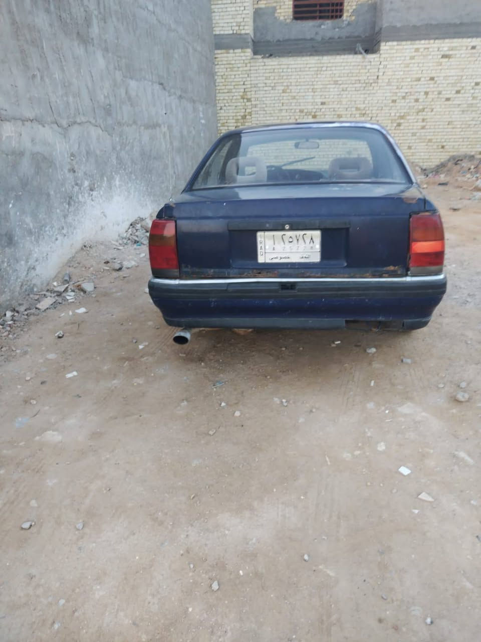 للبيع اوبل اوميكا سياره جاهزه من كلشي مكينه وكير وحداديه العنوان نجف بلكوفه راعيه ماندله ابيع كوم حديد ***********
