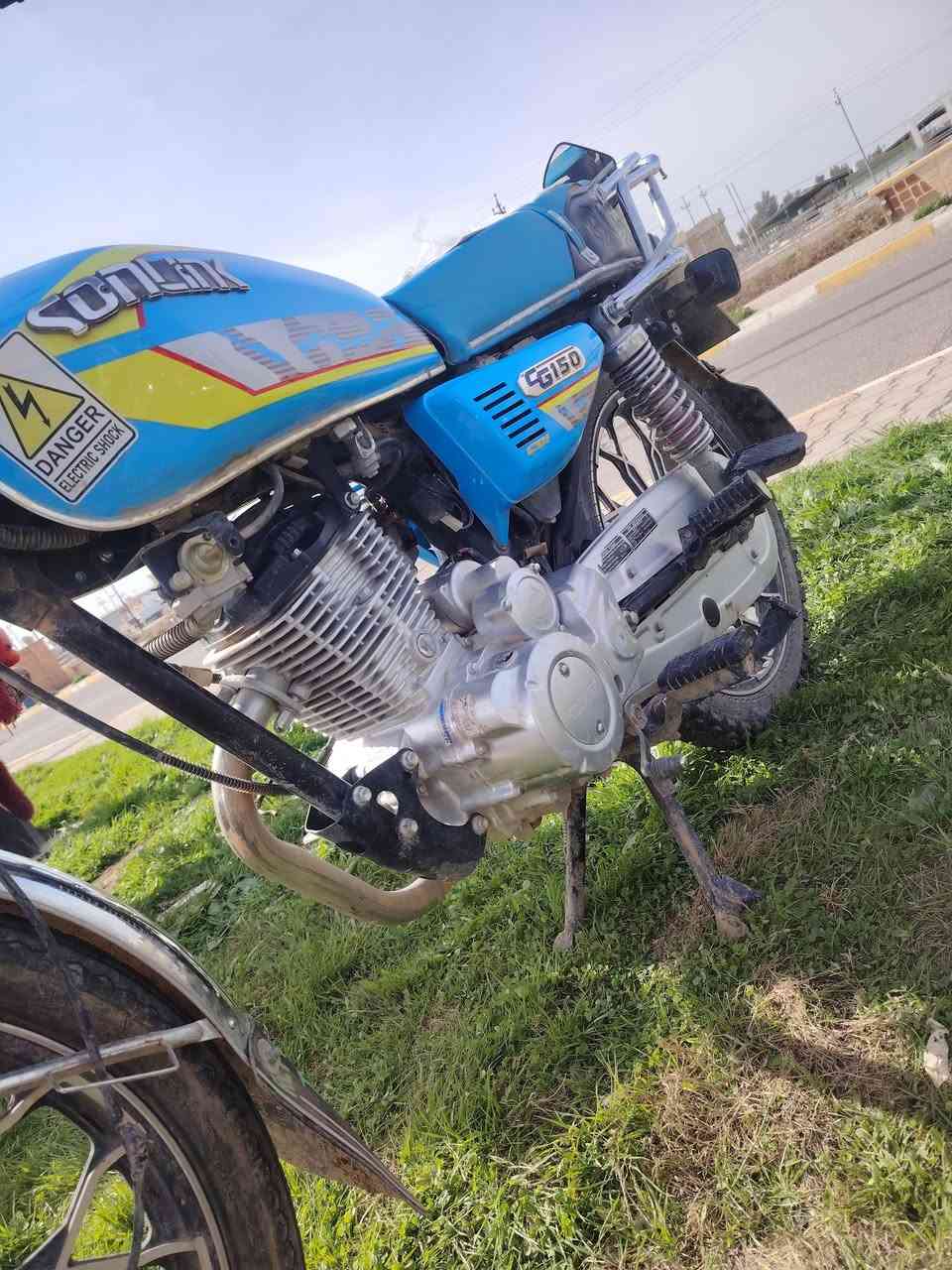 السلام عليكم سونلك ٢٠٢٤ مفيس موجود محرك شرط كلو شرط من التاير ل تاير السعر ٦٥٠ وبي مجال الاتصال على الرقم ***********
