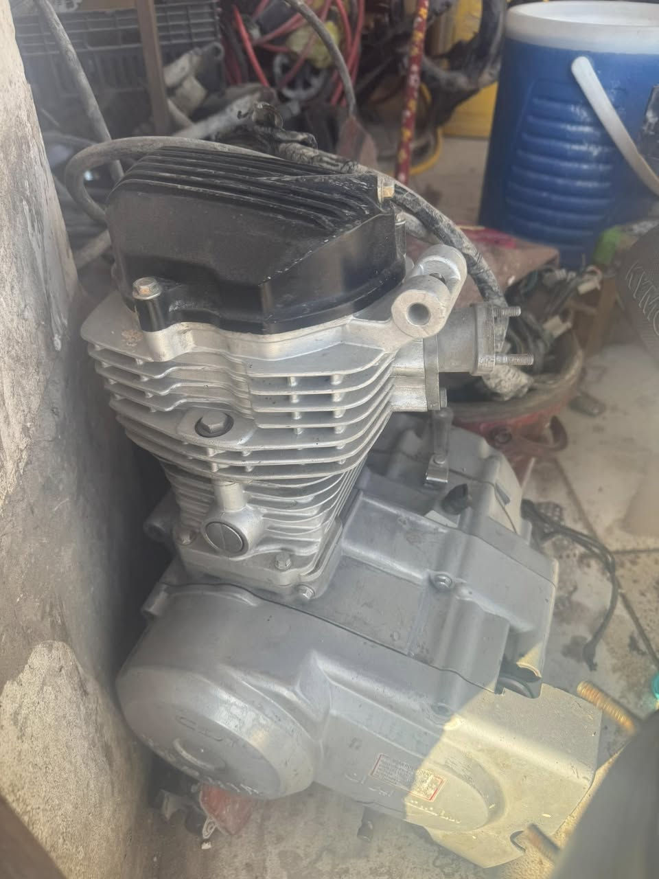 السلام عليكم شباب محركات 4كير للبيع ع الفحص والشد علينه سعر المحرك 100قفل مع الشد اشغله علا دراجتك مكانهن شارع السبيس مقابل المدرسه ***********وات ساب
