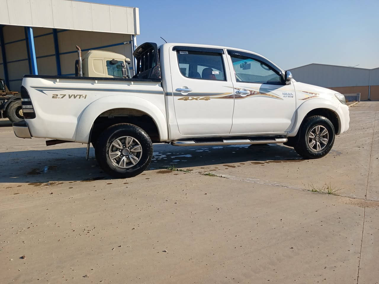 تۆیۆتا مەرزیە مۆدێل 2014
شەریکە جیهان
جام سلایت
ئاوێنە کارەبا
252 هەزار ڕۆیشتووە
بێ مەسروف و تەقەو ڕەقە
گێڕ و مەکینە ئەکسل بەشەرت
سەنەوی تازە بەسەر چووە
ڕەقەم باریك
سەیارەی ماڵەوەیە هی مەعڕەز نییە
ئەو دوو شوێنەی دیاریم کردووە
بن بەگلایتەکان بەس پەمپە
3 جێی ساردەکووتی هەیە
سەیارەکە لە هەولێرە

سیحری 2 دەفتەر و معامالەیاکی کەم

وەلامی کۆمێنت نادەمەوە موشتەری تەلەفۆن بکە

ڕەقەم و ڤایبەر و واتس ئەپ ***********
