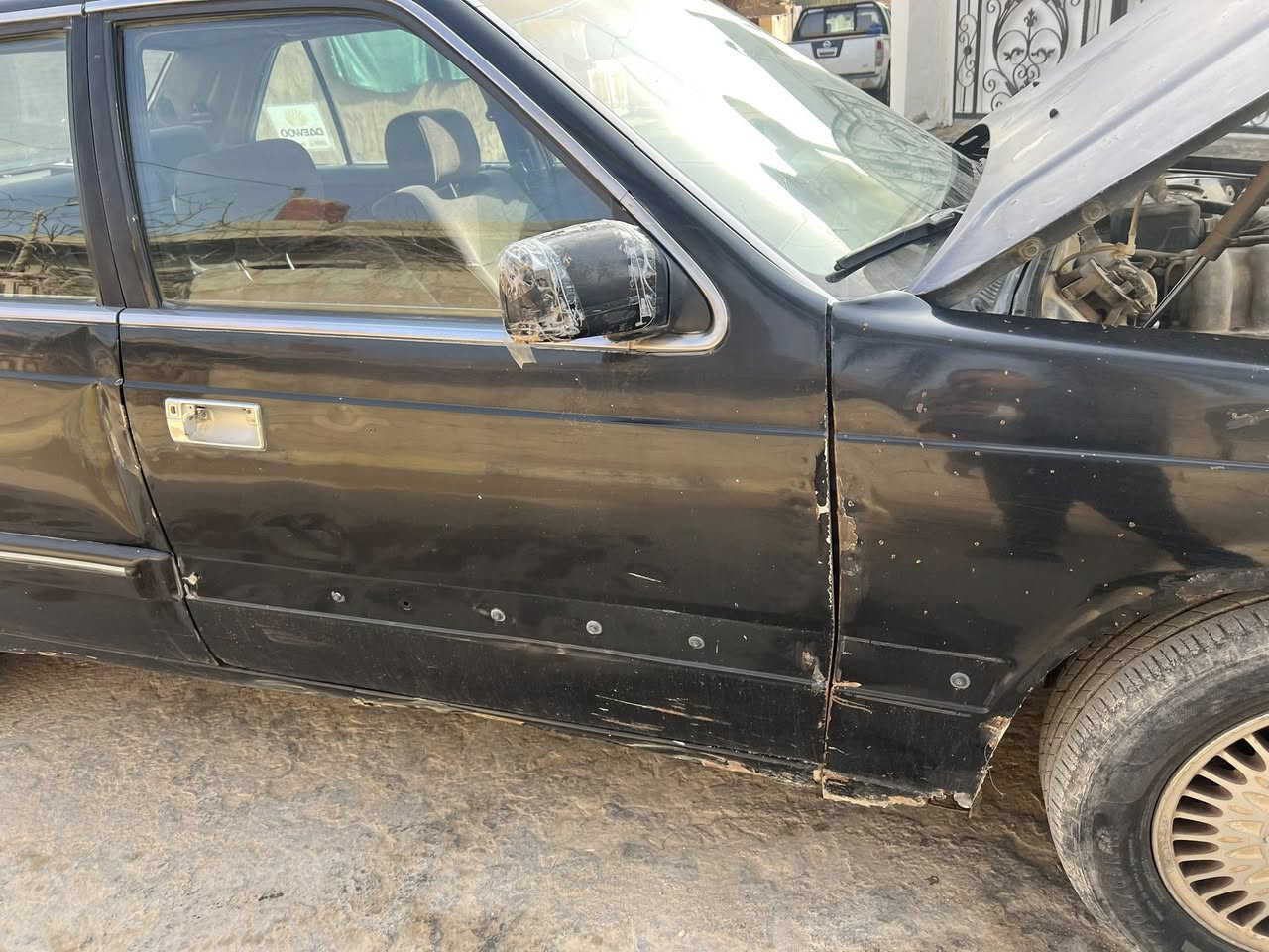 سلام عليكم للبيع كيه بوتييه محرك كير مضيفات كير اوتماتيك محرك مفتوح رقم الانبار الماني سنويه ساقطه صاحبه موجود ابو لسنويه واني عندي وكالة عامه بسمي سعر 13 ورقه عنوان الانبار حديثه ***********
