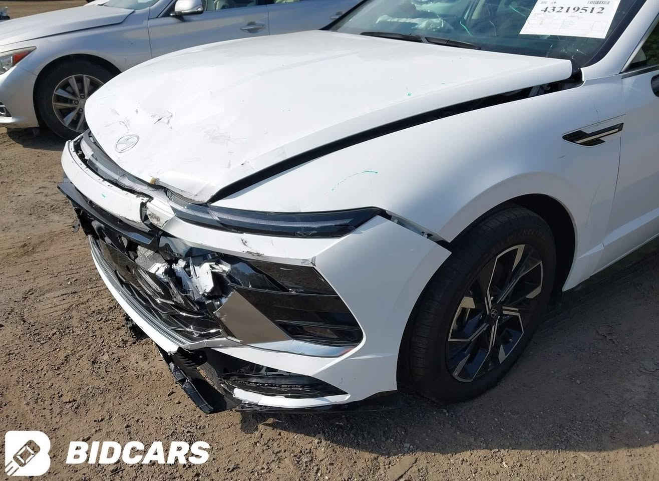 *هونـداي سوناتــاموديـ2025ـل*
*السعر147$(مصلح) واصل للميناء*
للاستفسار والطلب يرجى التواصل عبر الرقم باسم الدكتور حسن 
***********
