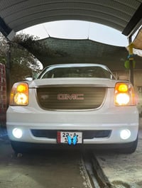 جمسي • ٢٠٠٨ • ابيض