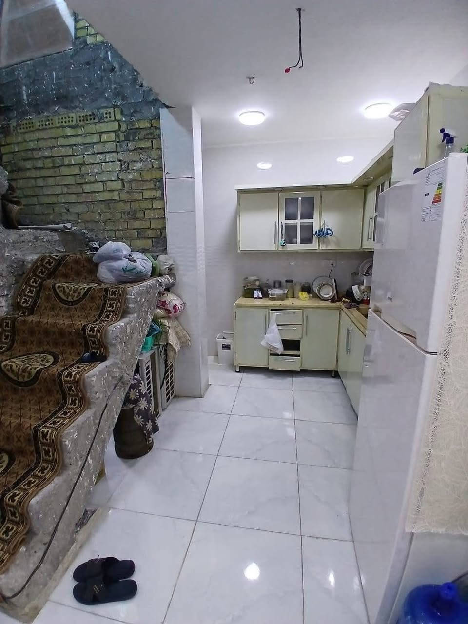 ((بسم الله توكلنا على الله))

#بيع #شراء #ترميم #تنفيذ #تعقيب #ايجار #مشتملات #مقاولات_عامة

—  مكتب الق الكيان   ——-👍🏼👍🏼👍🏼👍🏼

🏠 دار  للبيع 🏠

📍الموقع/ القاهر  ( شارع علي نعمه خلف مدرسه حاتم الطائي)

 /ملاحضه  ——-  الدار حديث الواجهه غير كامله ———-
يتكون الطابق الارضي مدخلين اسقبال حولي مطبخ 
نوم خدمات 
———— الطابق الثاني ————-
—- يتكون 4 نوم صحيات سطح بيتونه 
📌المساحة/ 100   م 
📌الواجهة/  5 م  
📌النزال/ 20 م  

   #مكتب#الق الكيان#للعقارات  ————

للاستفسار ☎️

📞متواجد واتساب *********** ______ ____
 *********** سرمد ———
—————————————————
—————————————————

ملاحظة / العنده عقار 🏡 للبيع او بيت للايجار  ويريد يبيع او ايجاره يرجى ارسال كافة التفاصيل العقار مع ذكر السعر ورقم التلفون ☎️🌹ومن الله التوفيق🌹
