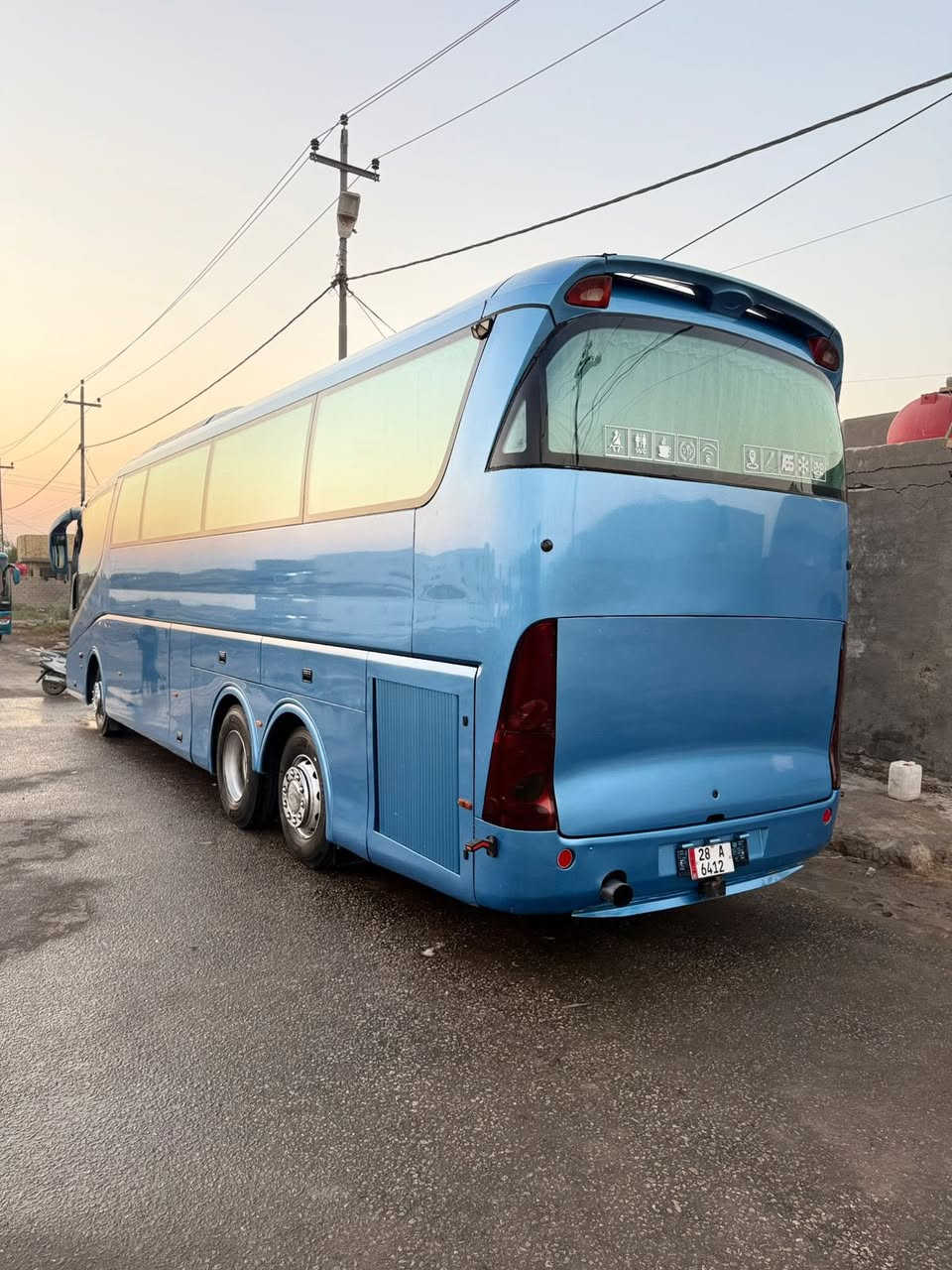 السلام عليكم
تم اعادت النشر بسبب الوعود الكاذبه 

سكانيه اريزر موديل 2001جاهزه من كلشي رقم انكليزي نجف بسمي  54راكب  جاهزه من كولشي شرط 
شرط مداور  
مكان السياره حله ناحية الشوملي الشراي يتصل وبي خير ويدلل اخوان غير متواجد عل فيس اتصال فقط 
السعر  550 ورقه  وبيها مجال قليل 
                                                          موجود مقطع فيديو  
                                             داخل الصور بي داخل السياره 
***********
          ***********
