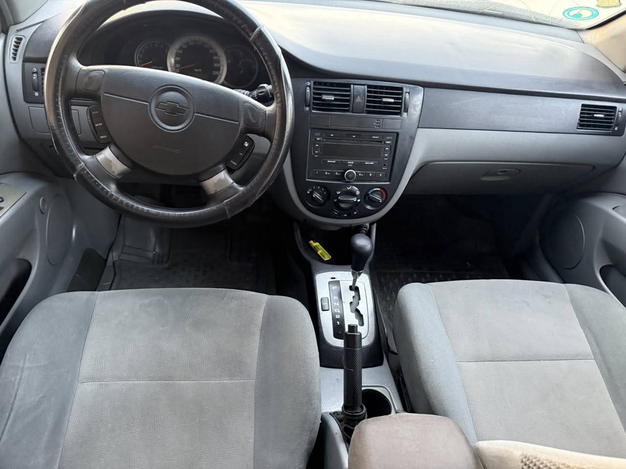 أوبترا 2012 خليجي
مكفوله من الضربه والصبغ والتبديل 
محرك كير كفاله 
السعر 84 
***********
