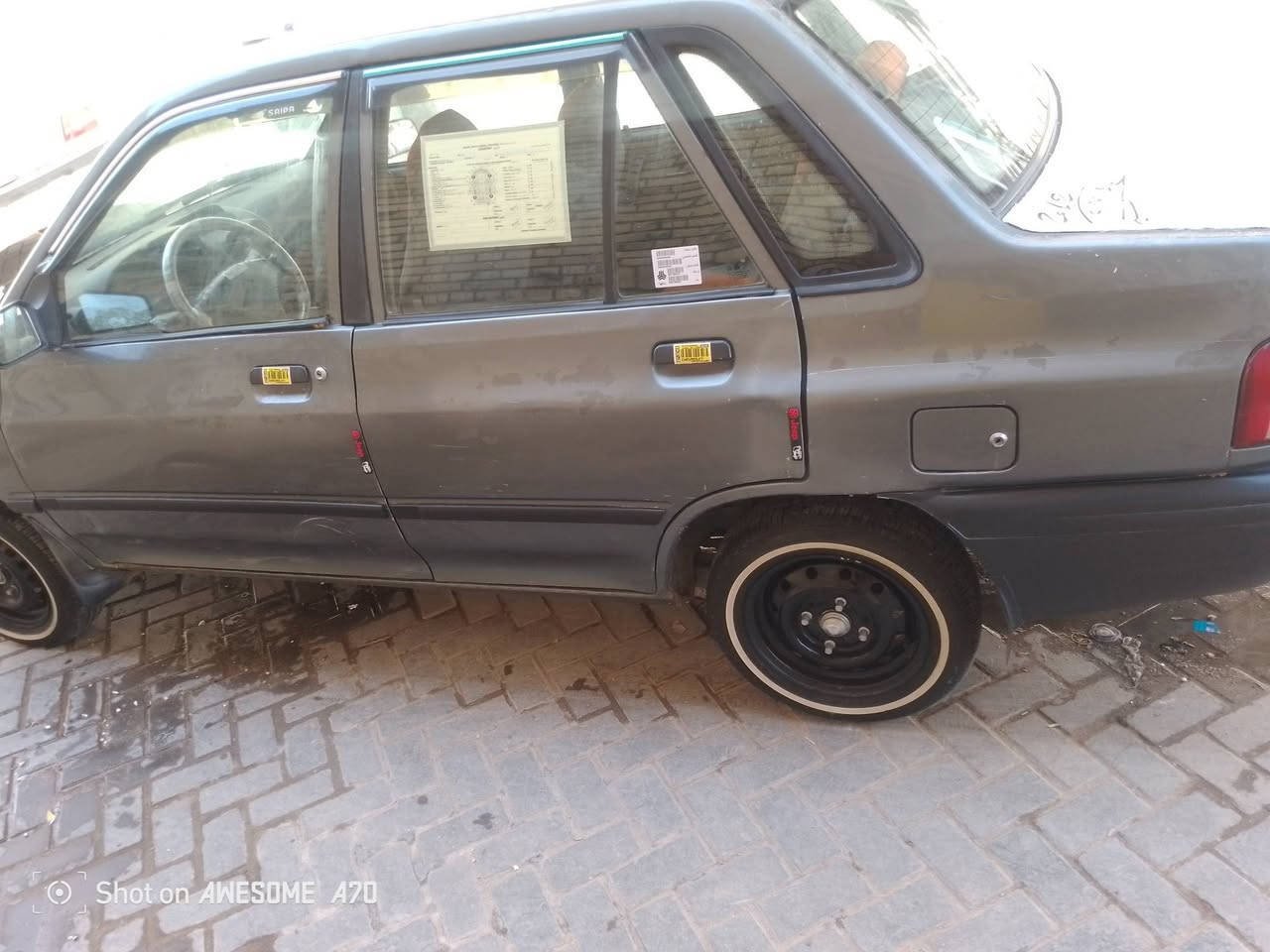 سايبا موديل ١٢
رقم نكليزي بغداد 
هزه جديده 
مكينه وكير نظاف
تبريد شغال
حداديه خير من الله 
وتخم تاير جدد خط ابيض
كهربائيات كله شغاله 
غرفه نظيفه 
السعر ٢٩
بغداد 
***********
