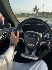 شباب  دركة srt للبيع نضيفة  مكاني بغداد  سعره 250 وبيه مجال  لتواصل 07...