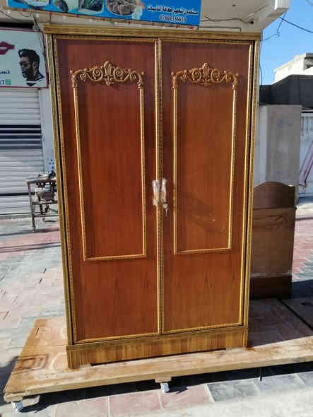 كناتير بابين نضيفات 
مكان كربلا 
توصيل داخل كربلا متوفر 
سعر الواحد 85 
***********
