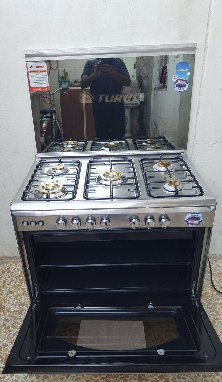 طباخ توربو مصري مستعمل نظام بوري فرن خطين يشتغل قياس 90 *60 شغال فرن كلوب مقدحه شوايه كلو شغال العنوان موصل جانب الأيمن رجم حديد للاستفسار
***********
***********
