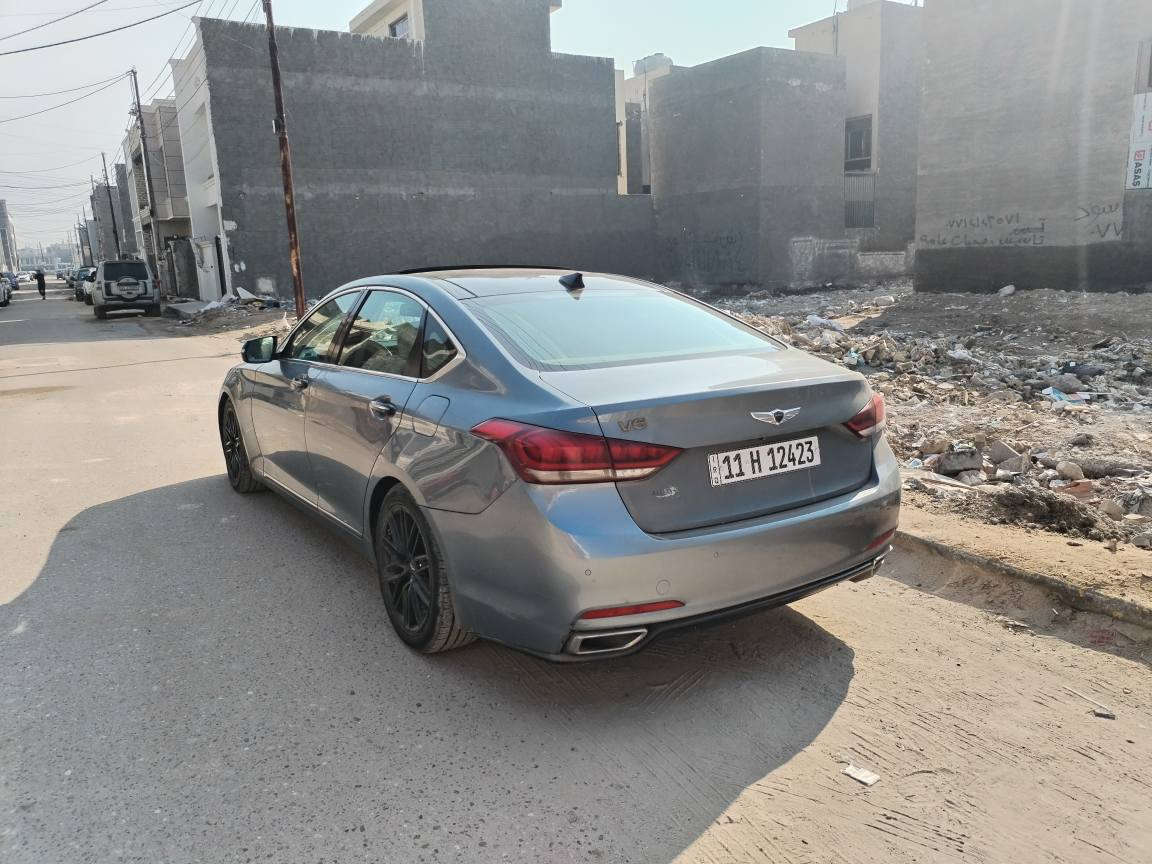 سلام عليكم جينيسس للبيع او مراوس واطي فرق ٢٠١٦ فول رويل بنوراما كشنات جديده تخم تاير جديد فول مواصفات رقم بغداد جديد بجم كبس ماوص بردات ترحيب بصمه كل المواصفات بيه السعر ١٣٨ ورقه. 
*********** بغداد, العراق
