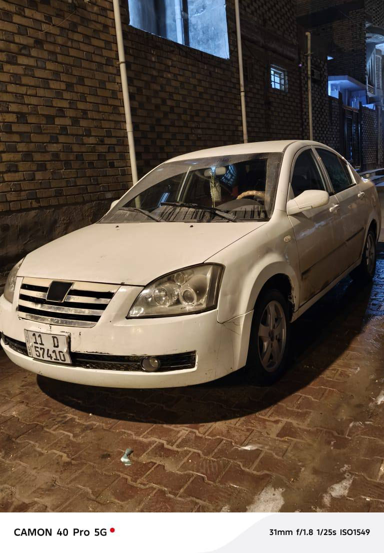 ياالله سلام عليكم شيري اي فايف موديل 2008 كير عادي سياره جاهزه من كير ومكينه وحداديه  وتخم تاير وتبريد خير من الله اترايك وين ميعجبك رقم بغداد نكليزي بسمي مصفره غرامات سنويه ماصاقطه مكفوله من ضربه القويه كشرها شوف عينك حلوه ومرتبه سياره جاهزه مال جناي مكاني نجف سعر 33 بيها مجال أو مراوس بسمند ***********
