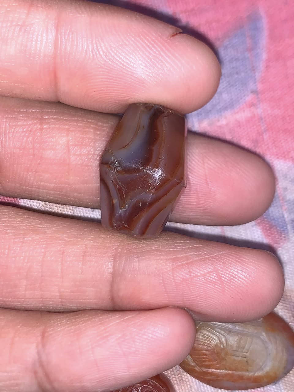 اللهم صل على محمد وآل محمد وعجل فرجهم
عقيق قديم مشتريه يماني ابيعه مجهول هل الموجود هندي يماني ايراني تاخذه بقناعتك قديم ابيعه شرط قديم

سعره ٦٠ الف مع التوصيل


**إذا كنت صاحب هذا الإعلان وتريد حذفه لأي سبب، رجاءا أرسل رسالة إلى الدعم الفني**