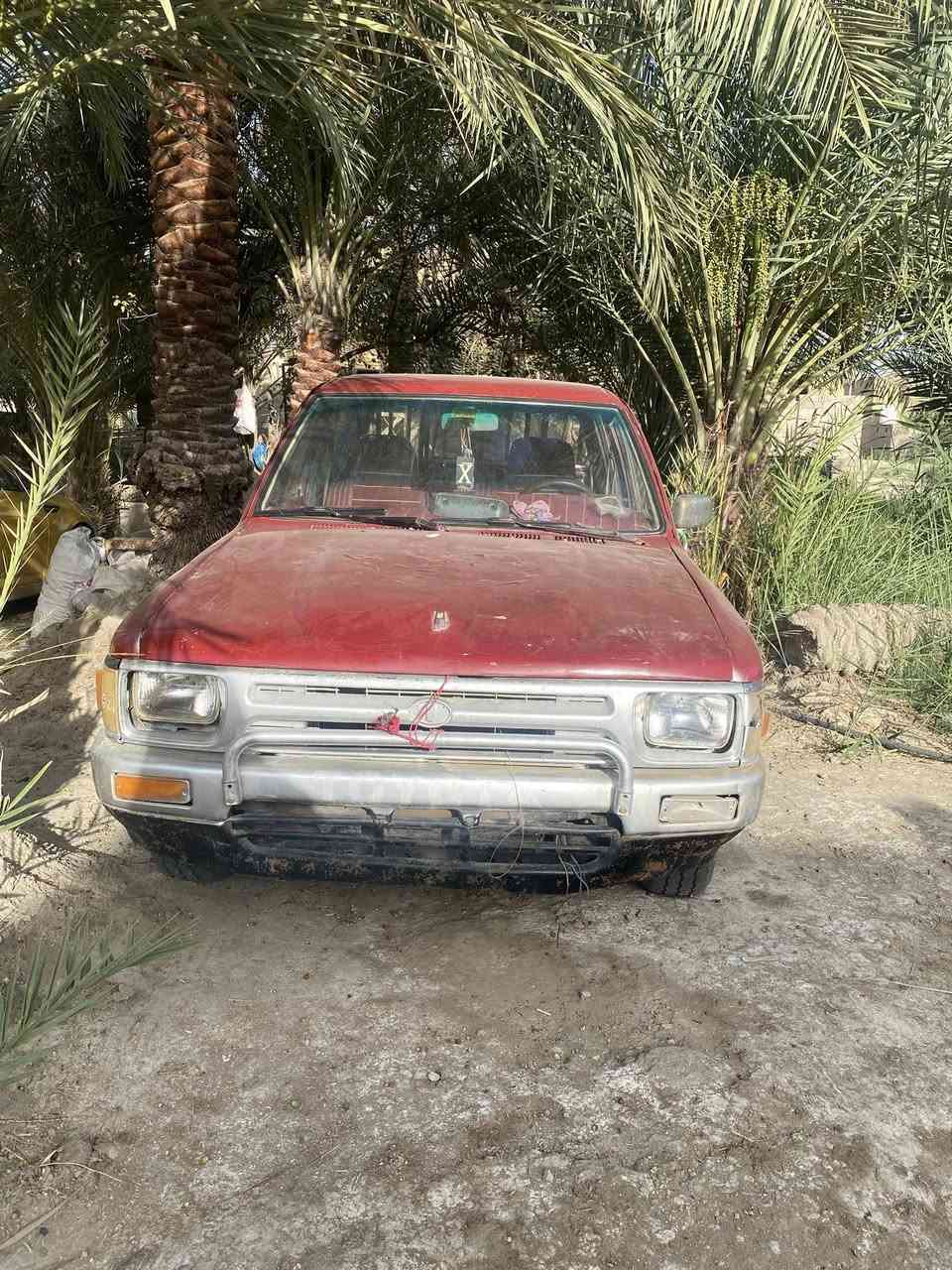 السلام عليكم تيوتا للبيع موديل ٩١ رقم مثنئ مشروع وطني رقم لماني سنويه ل٢٧ مكينه ثري واي  ناعمه دوشمه جديده السعر ٣٥ وبيها مجال   مكان ناصريه مركز قرب مجسر لجندي لاستفسار الاتصال ***********
